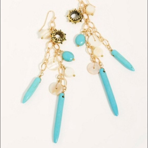 Free People Jewelry - Free People Sand Dunes Dangle Earrings